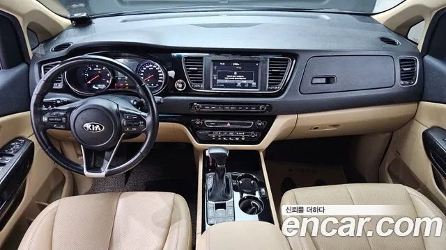 Kia The New Carnival id 2891965 из Кореи 17