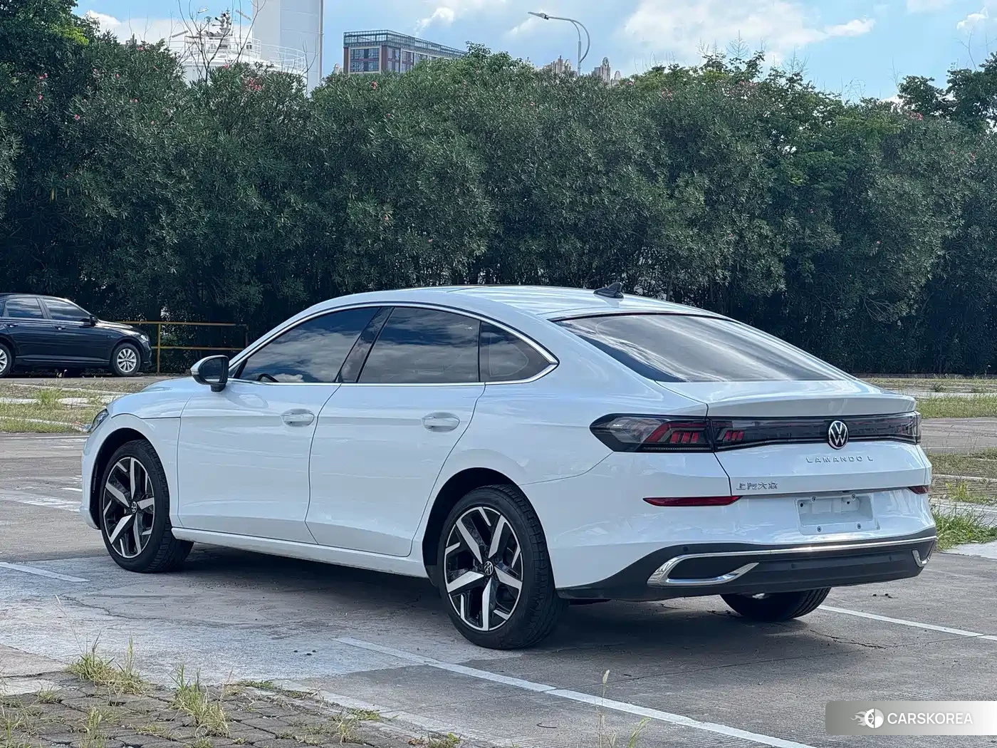 Volkswagen Lamando id 4600655 из Китая 8