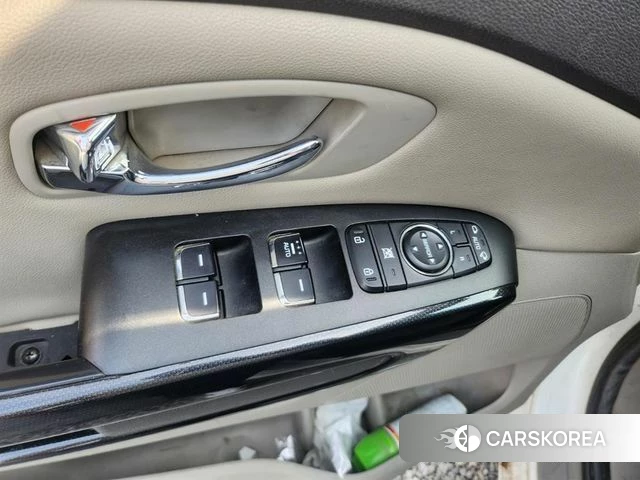 Kia All New Carnival id 4363567 из Кореи 9