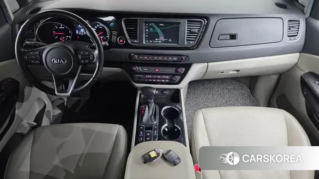 Kia The New Carnival id 3203731 из Кореи 17