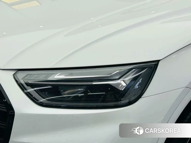 Audi Q5L id 4258805 из Китая 23