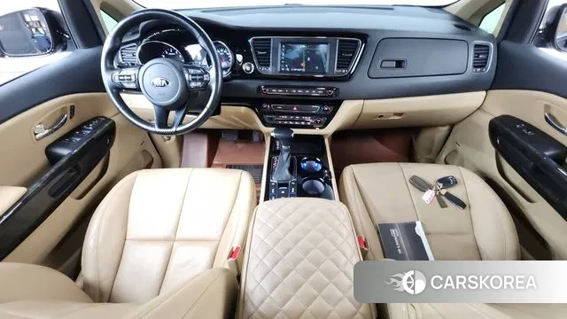 Kia The New Carnival id 3530558 из Кореи 17