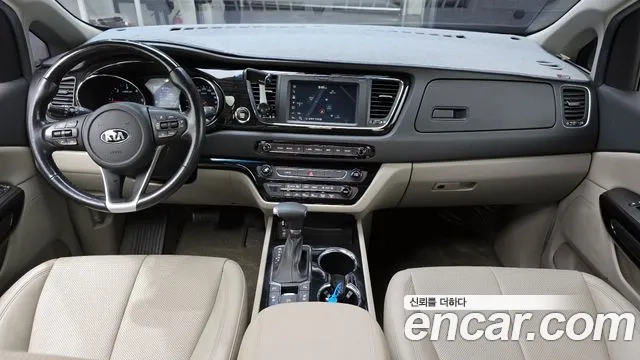 Kia The New Carnival id 2952172 из Кореи 17