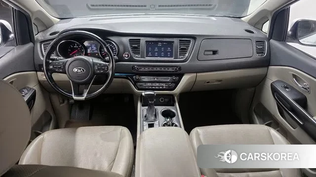 Kia The New Carnival id 3617090 из Кореи 17