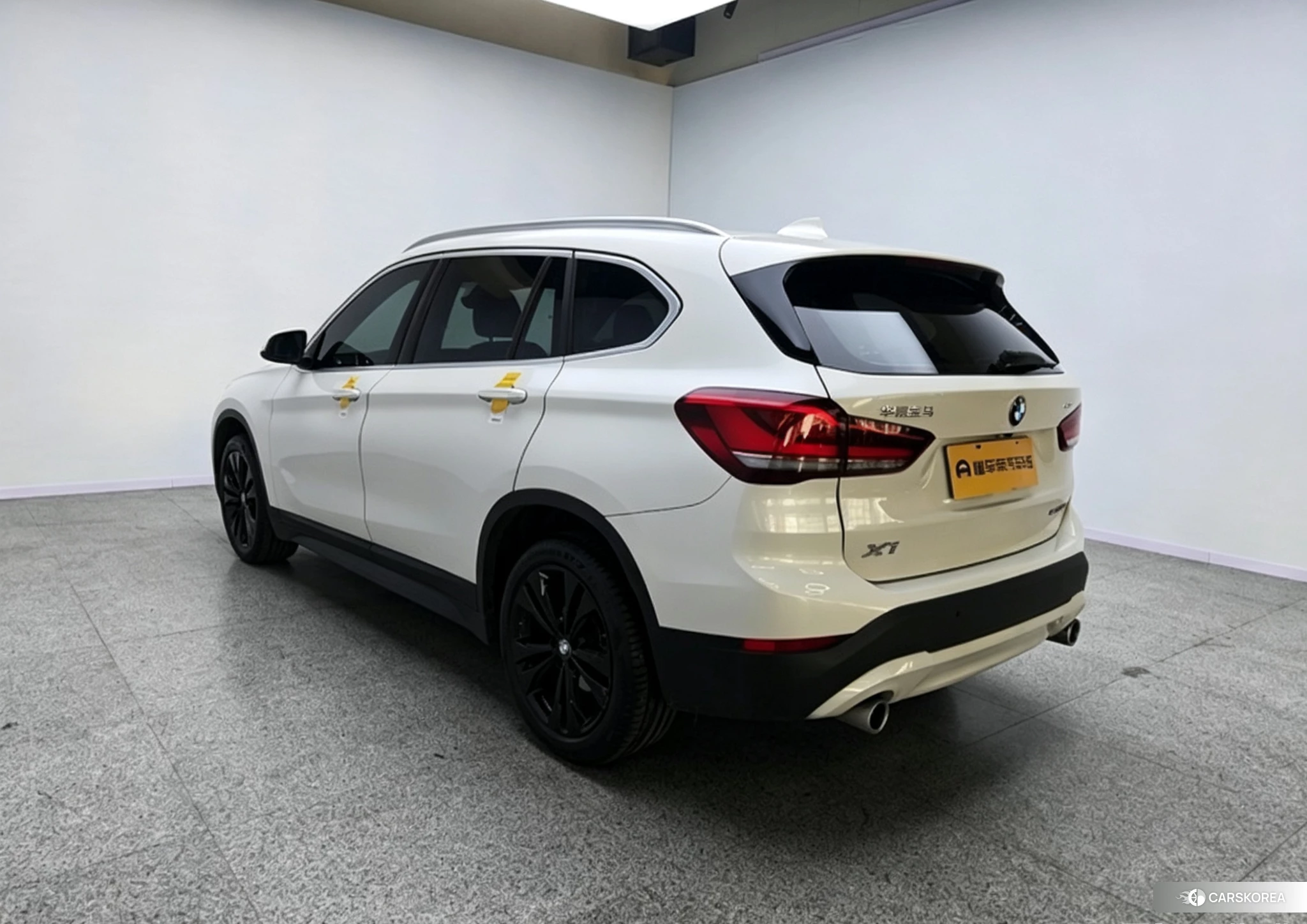 BMW X1 id 4510449 из Китая 17