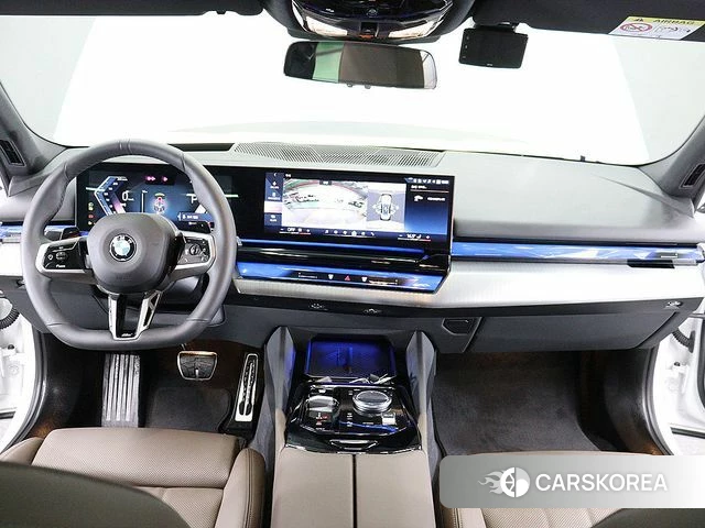 BMW 5 Series (G60) id 4349084 из Кореи 17