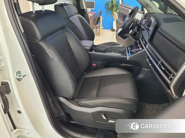 Hyundai Santa Fe (MX5) id 2958894 из Кореи 17