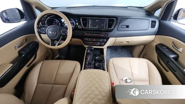 Kia The New Carnival id 3469885 из Кореи 17