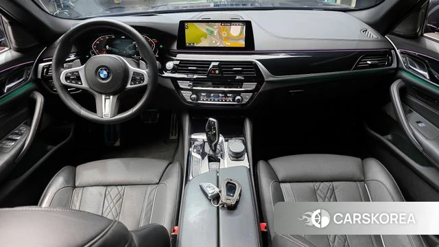 BMW 5 Series (G30) id 4377249 из Кореи 29