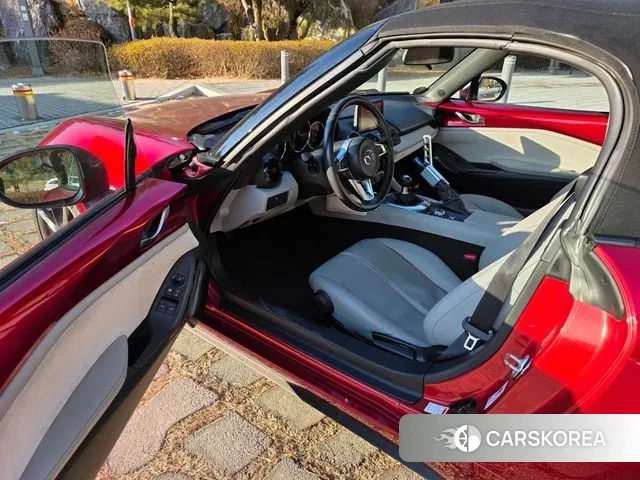 Mazda MX-5 MIATA id 3588247 из Кореи 17