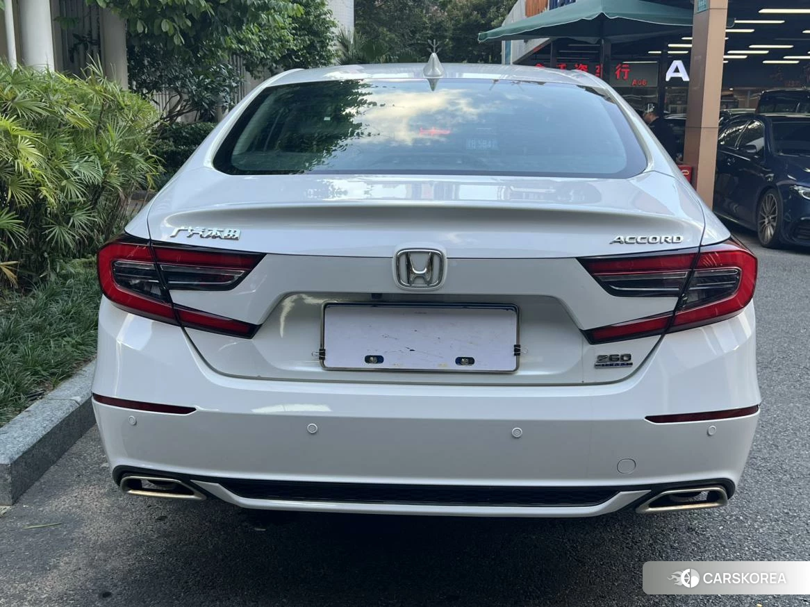 Honda Accord id 4493278 из Китая 9