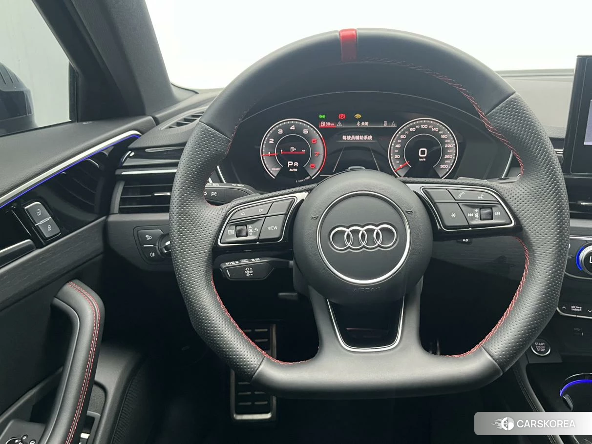 Audi A4L id 4461814 из Китая 17
