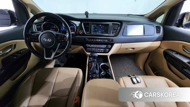 Kia The New Carnival id 3924624 из Кореи 17