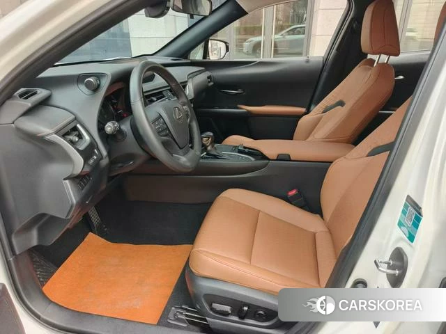 Lexus UX id 4273696 из Китая 7
