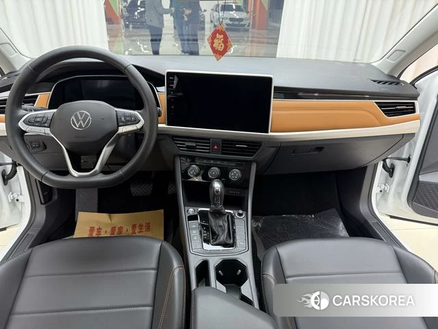 Volkswagen Bora id 4215055 из Китая 14