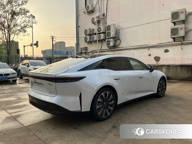 Toyota Platinum Wisdom 7 id 3920850 из Китая 16