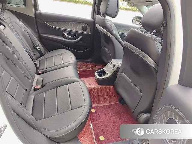 Mercedes-Benz E-class id 4257801 из Китая 7
