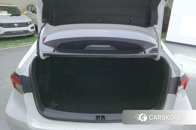Toyota Corolla id 4212463 из Китая 14