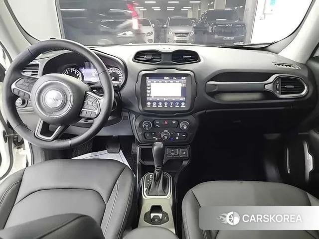 Jeep Renegade id 3616627 из Кореи 15