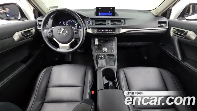 Lexus CT200h id 2922934 из Кореи 17