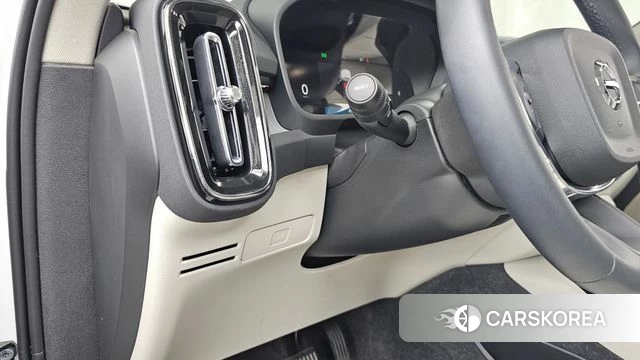 Volvo XC40 id 4505475 из Кореи 11