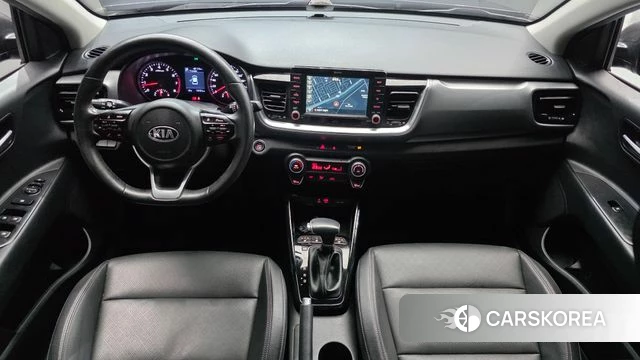 Kia Stonic id 3879420 из Кореи 17