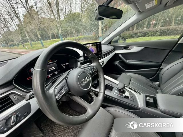 Audi A4L id 4272294 из Китая 7