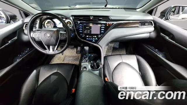 Toyota Camry (XV70) id 2912452 из Кореи 17