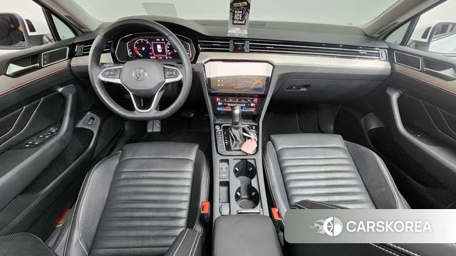 Volkswagen Passat GT (B8) id 3898610 из Кореи 17