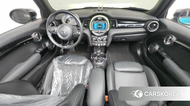 Mini Cooper Convertible id 4662179 из Кореи 27