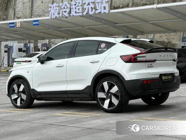 Volvo C40 EV id 3908642 из Китая 12