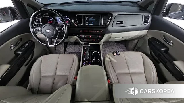 Kia The New Carnival id 2971139 из Кореи 17