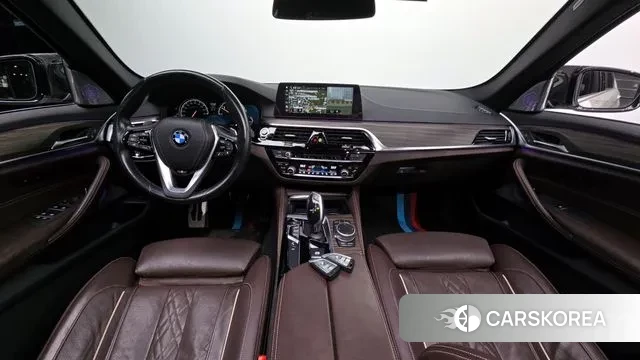 BMW 5 Series (G30) id 2200438 из Кореи 17