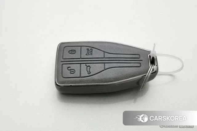 Red flag HS5 id 4211374 из Китая 21