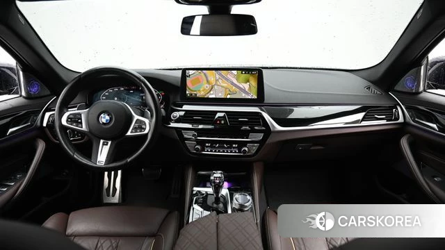 BMW 5 Series (G30) id 4401075 из Кореи 17