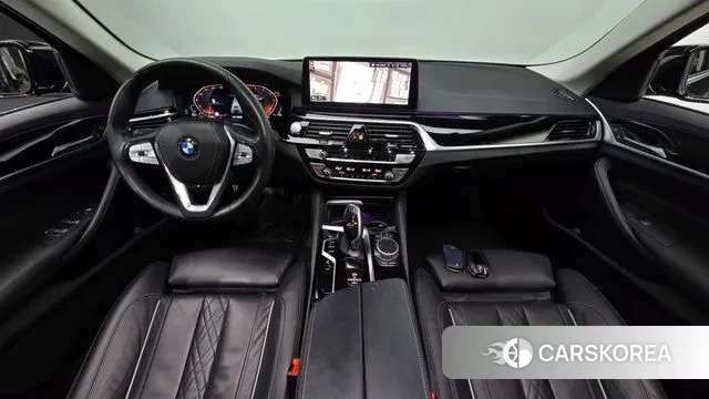 BMW 5 Series (G30) id 3519080 из Кореи 17