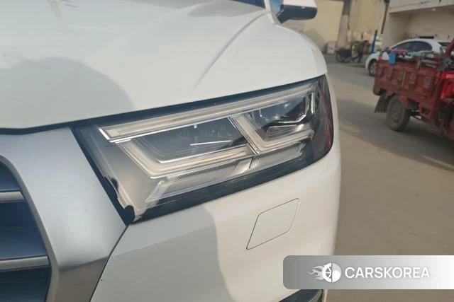 Audi Q5L id 4265918 из Китая 14