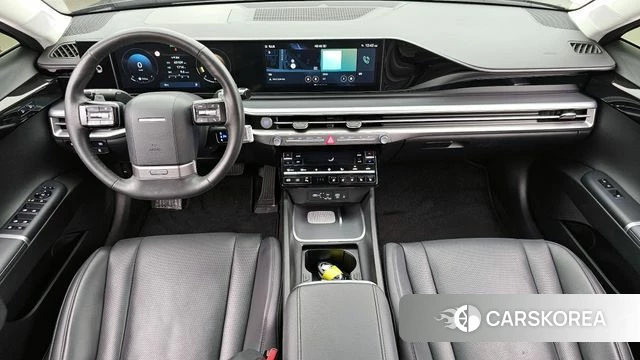 Hyundai Grandeur (GN7) id 3891798 из Кореи 17