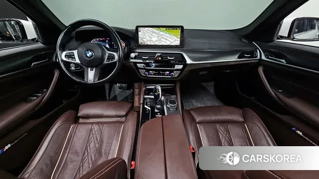 BMW 5 Series (G30) id 3571839 из Кореи 17