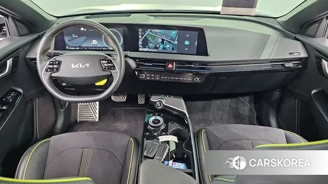 Kia EV6 id 3442584 из Кореи 17