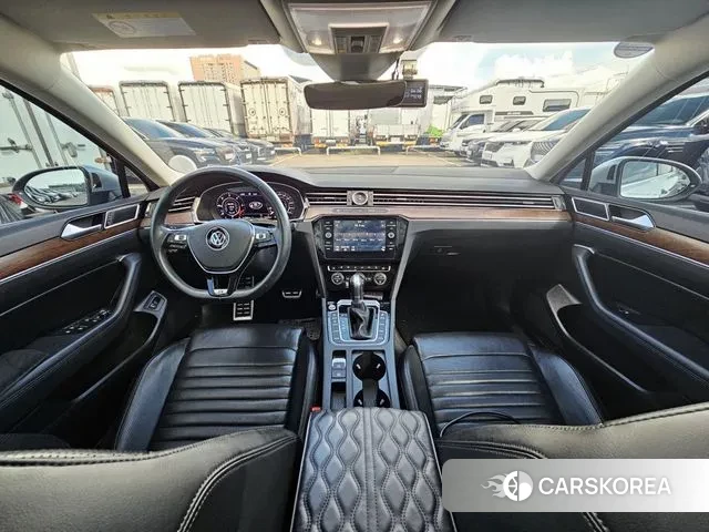 Volkswagen Passat GT (B8) id 3050710 из Кореи 17