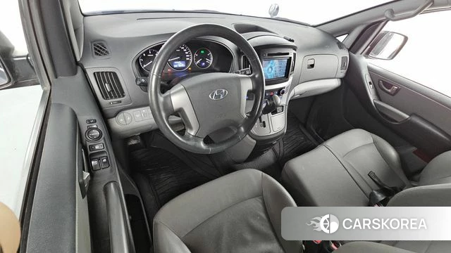 Hyundai The New Grand Starex id 4930908 из Кореи 29