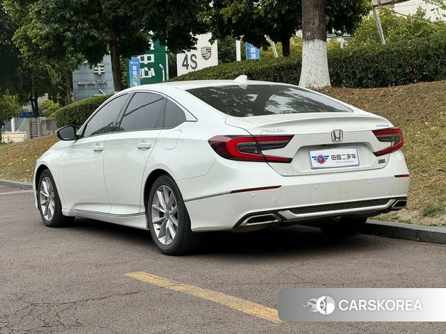 Honda Accord id 4260614 из Китая 7