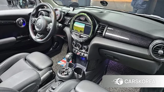 Mini Cooper S id 3284880 из Кореи 17