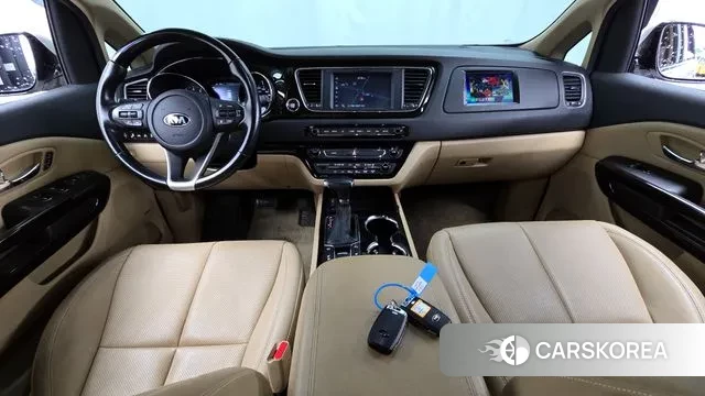 Kia The New Carnival id 2941450 из Кореи 17