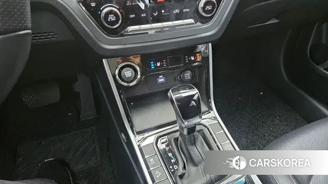 Ssangyong Beautiful Korando id 3732726 из Кореи 9