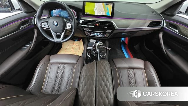 BMW 5 Series (G30) id 4422267 из Кореи 17