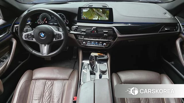 BMW 5 Series (G30) id 4850121 из Кореи 17
