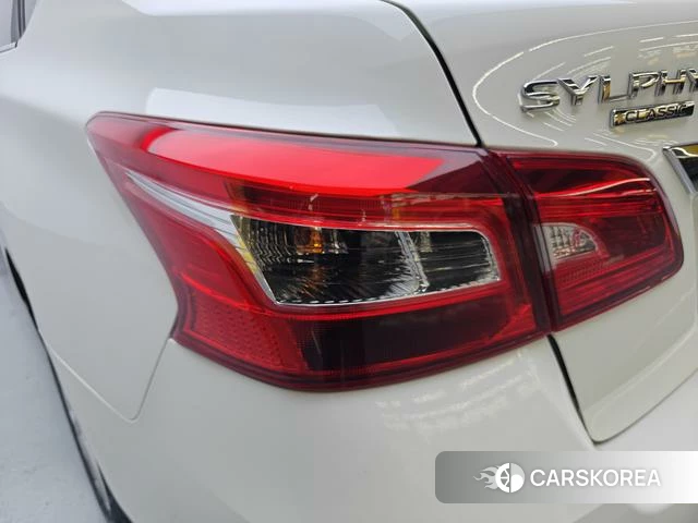 Nissan Xuan Yi id 4277407 из Китая 17
