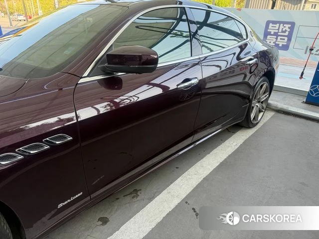 Maserati Quattroporte id 4298819 из Кореи 13